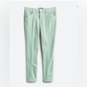 EUC Democracy mint green skinny jeans, size 10. Rarely worn.